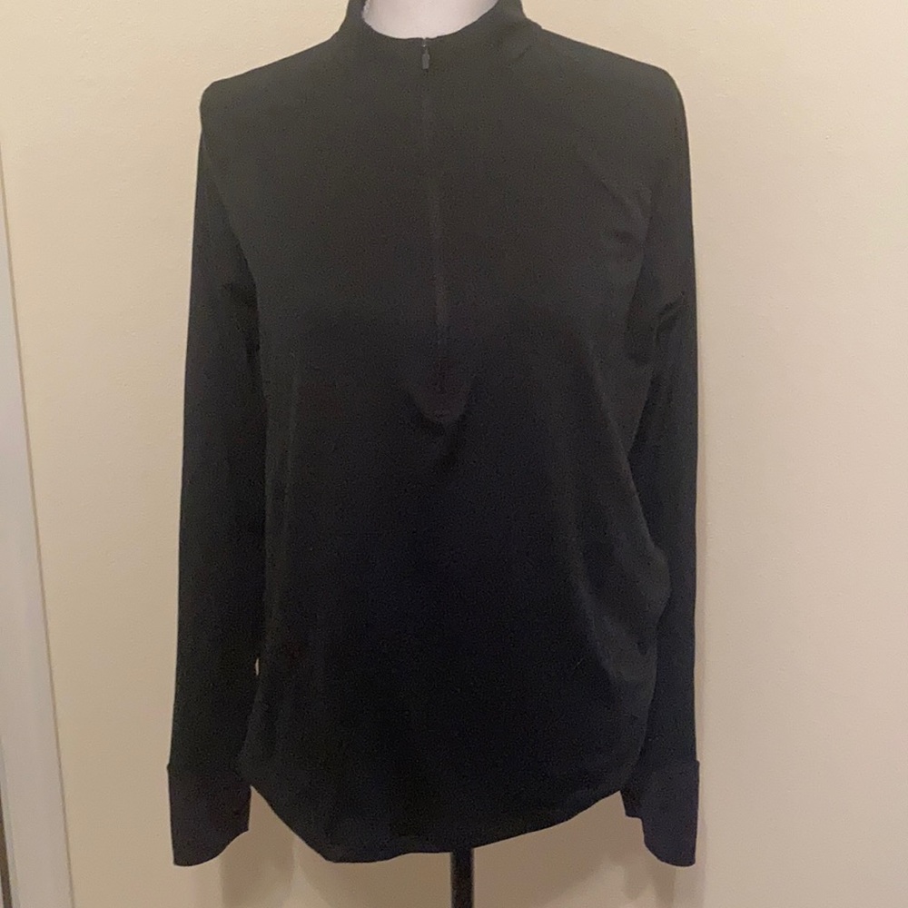 Woman’s Under Armour run half zip shirt/jacket